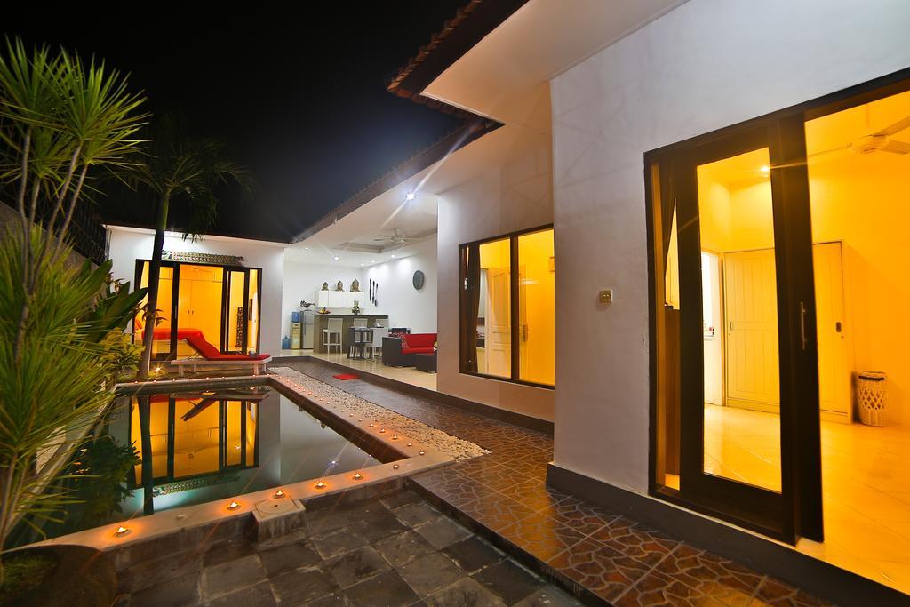 Bali Cinta Villa Seminyak  Luaran gambar